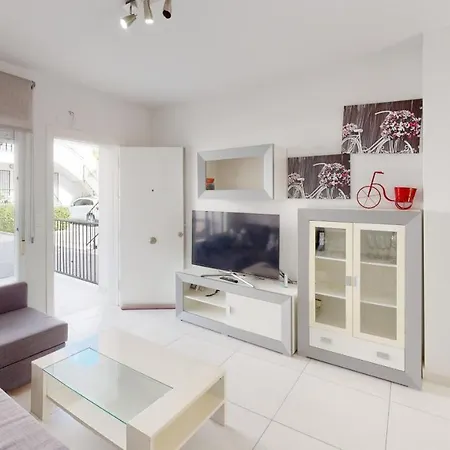 Vistabella 2 Bed Lower Appartement *