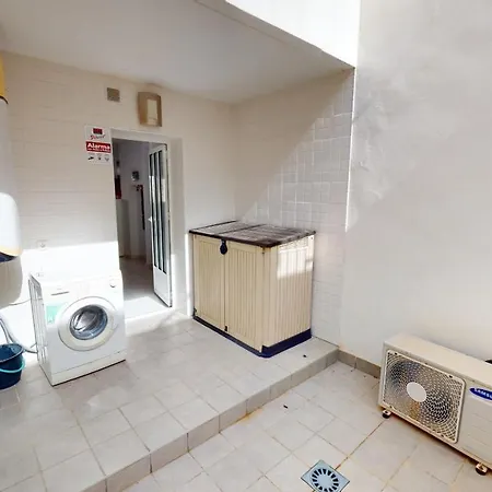 Апартаменты Vistabella 2 Bed Lower