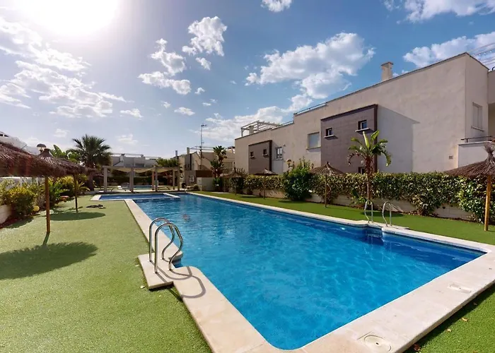 Vistabella 2 Bed Lower Apartment